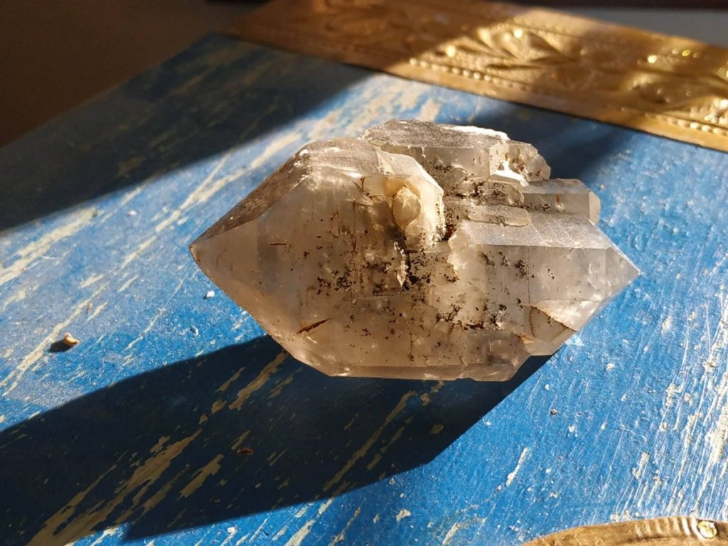 Doppel spitze Bergkristall 6,5cm mit Chloride