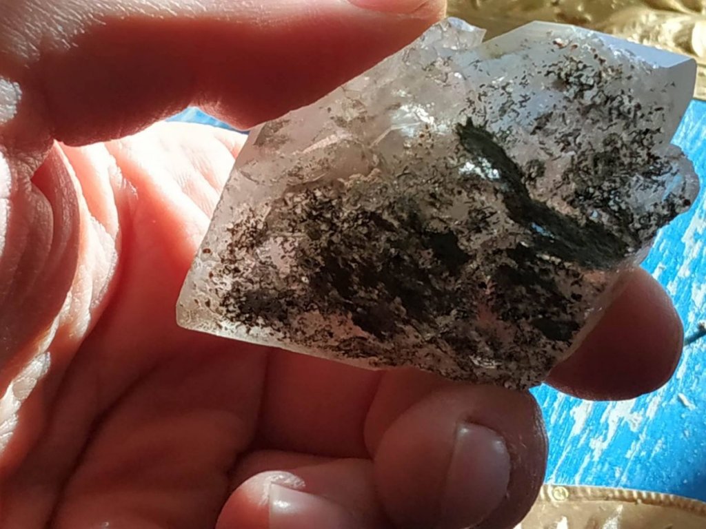 Doppel spitze Bergkristall 6,5cm mit Chloride