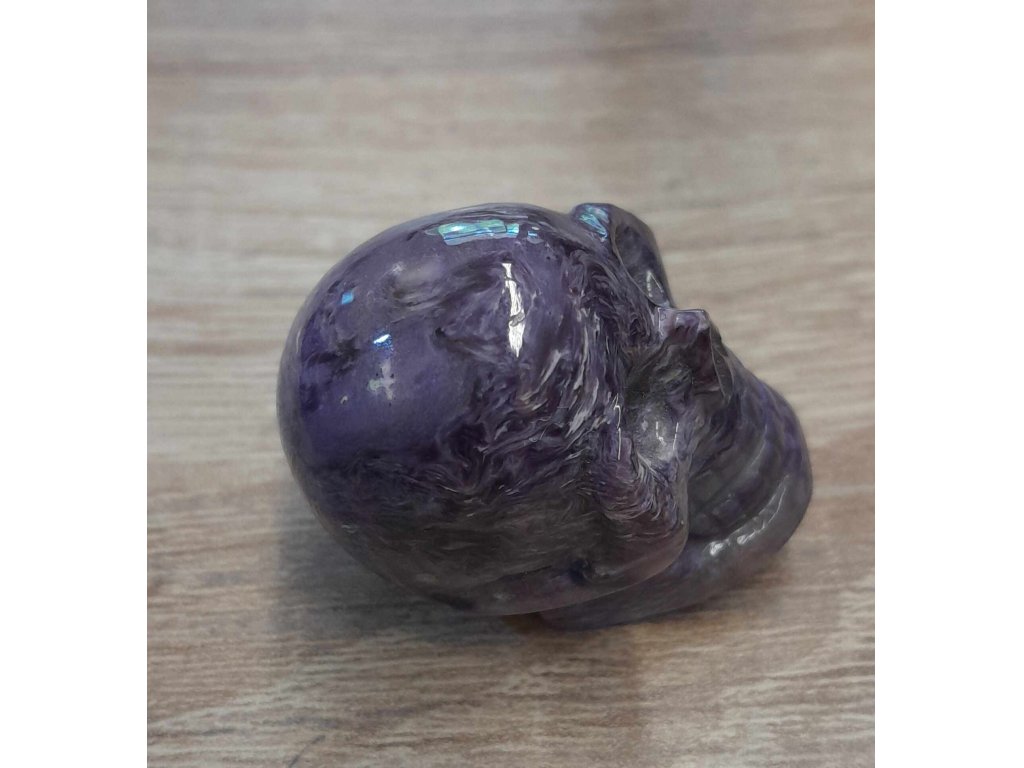 Skull Charoite  extra purple 3cm