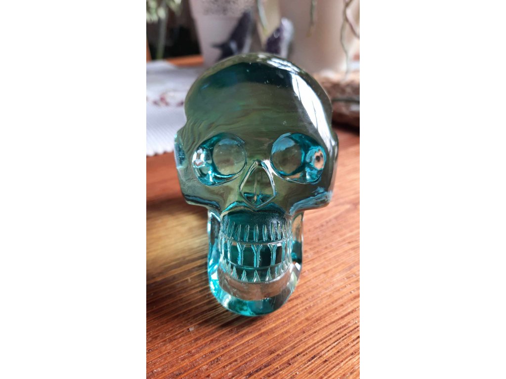 Skull blue Obsidian 15cm
