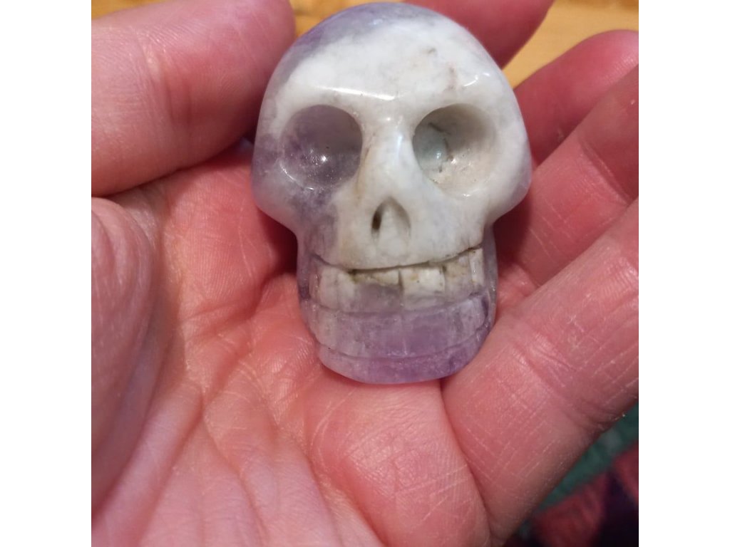 Skull Amethyst Chevron 4cm