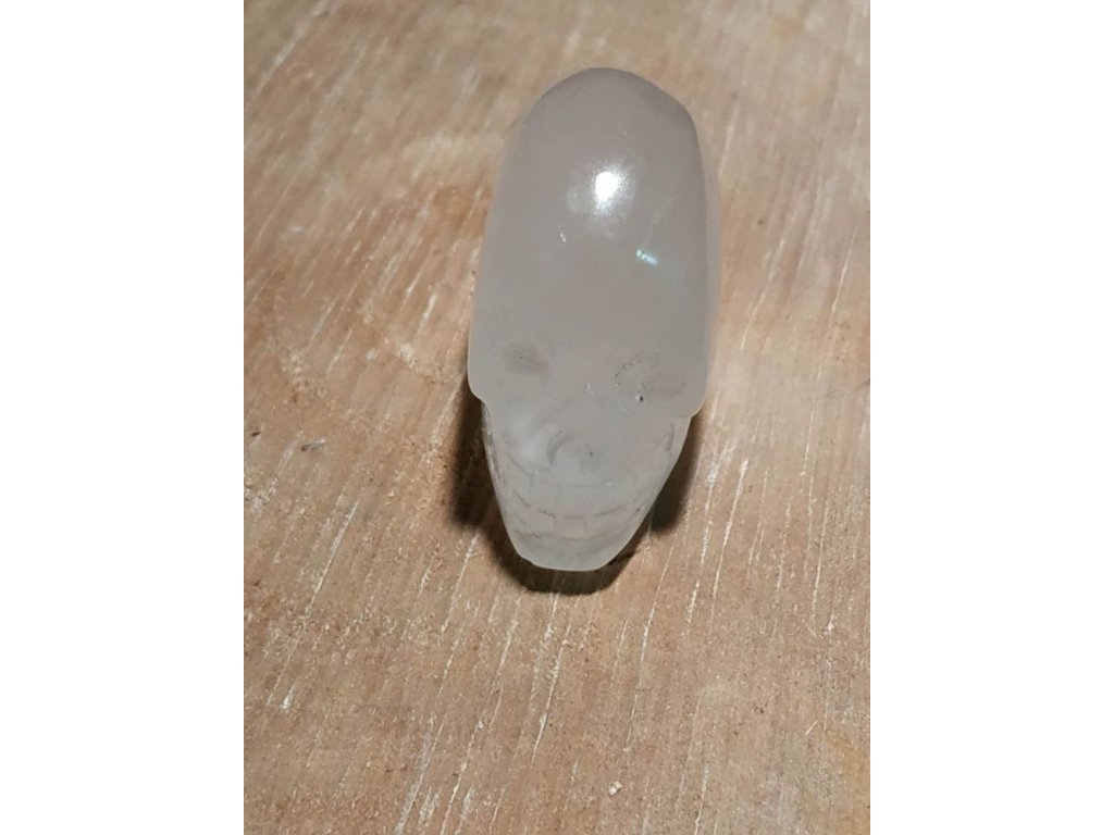 Schädel  Kristal mit Opal *Girasol* Seltenheit