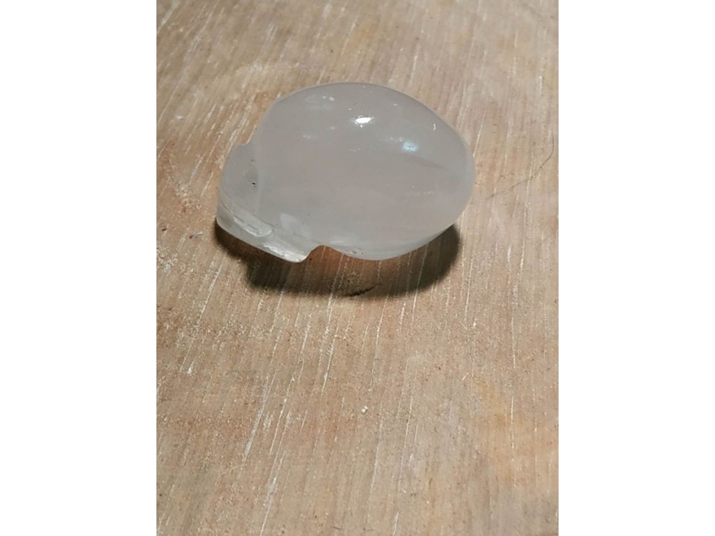 Schädel  Kristal mit Opal *Girasol* Seltenheit
