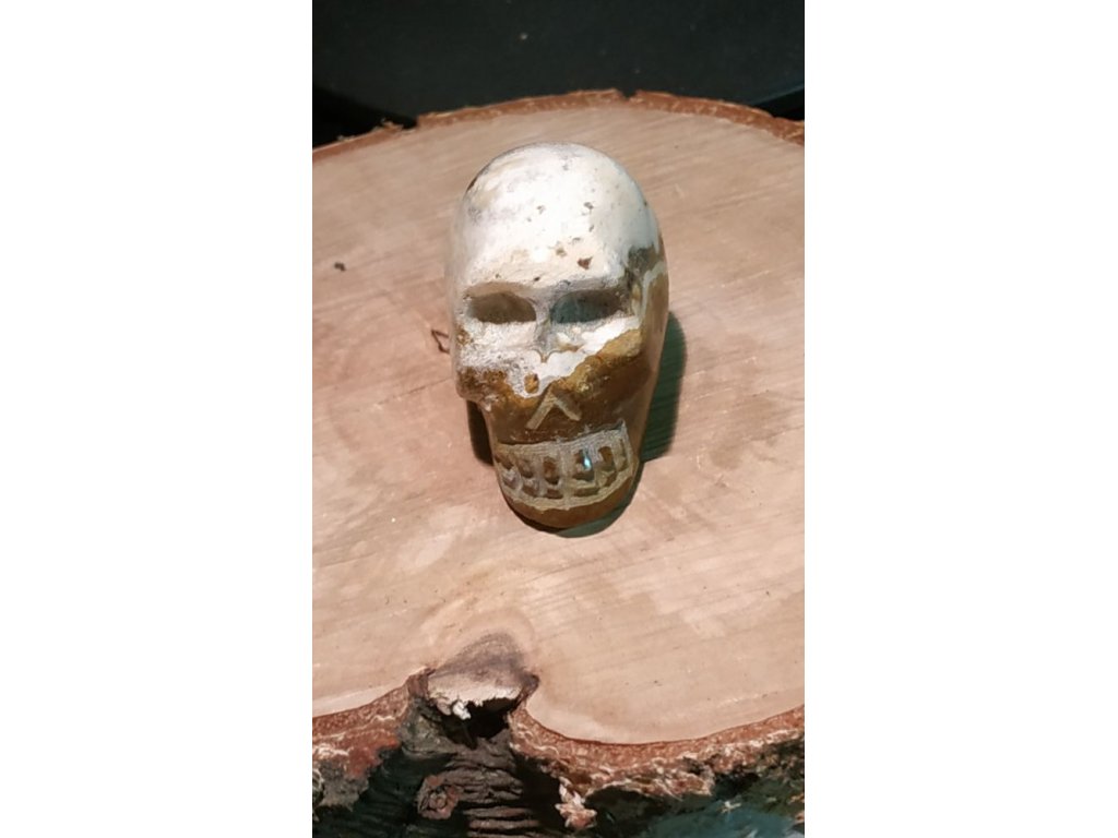 Skull *Jaspis* Chalcedon 4cm