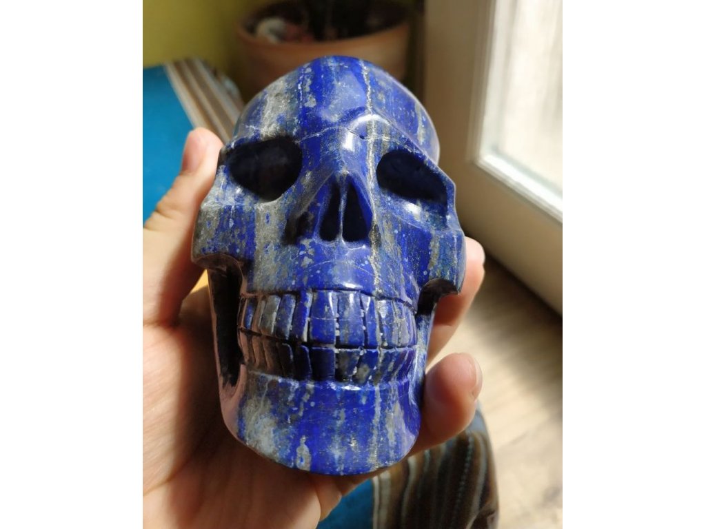 Skull Lapis Lazuli 9cm