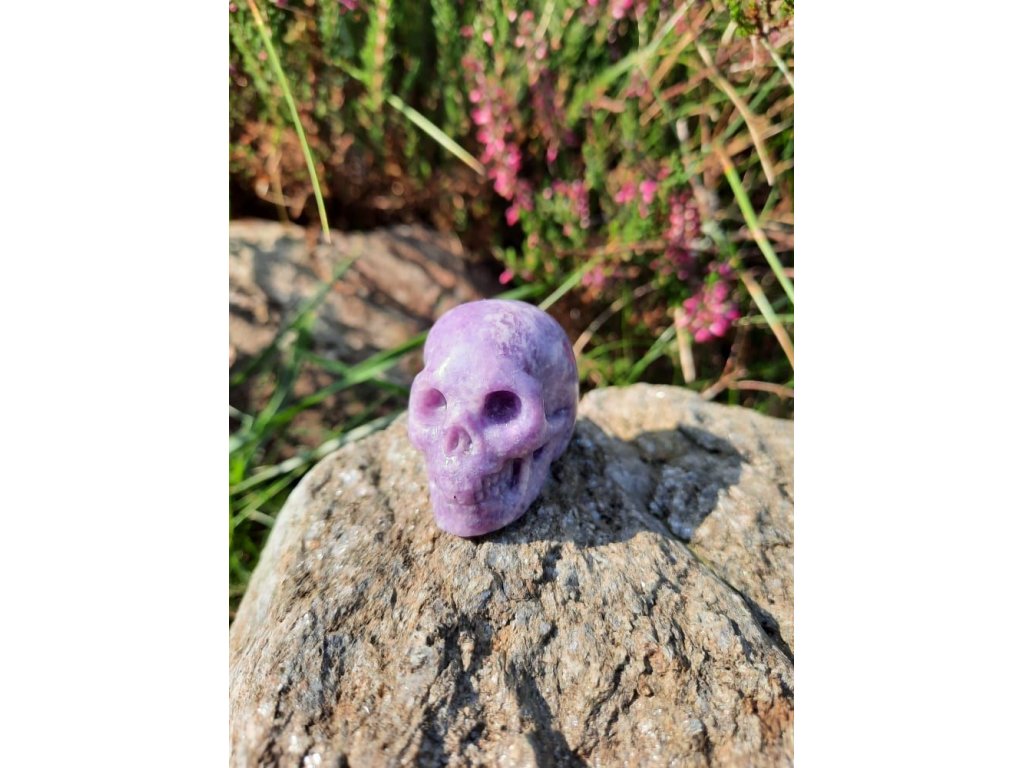 Schädel Realistisch Lepidolite 3,5cm