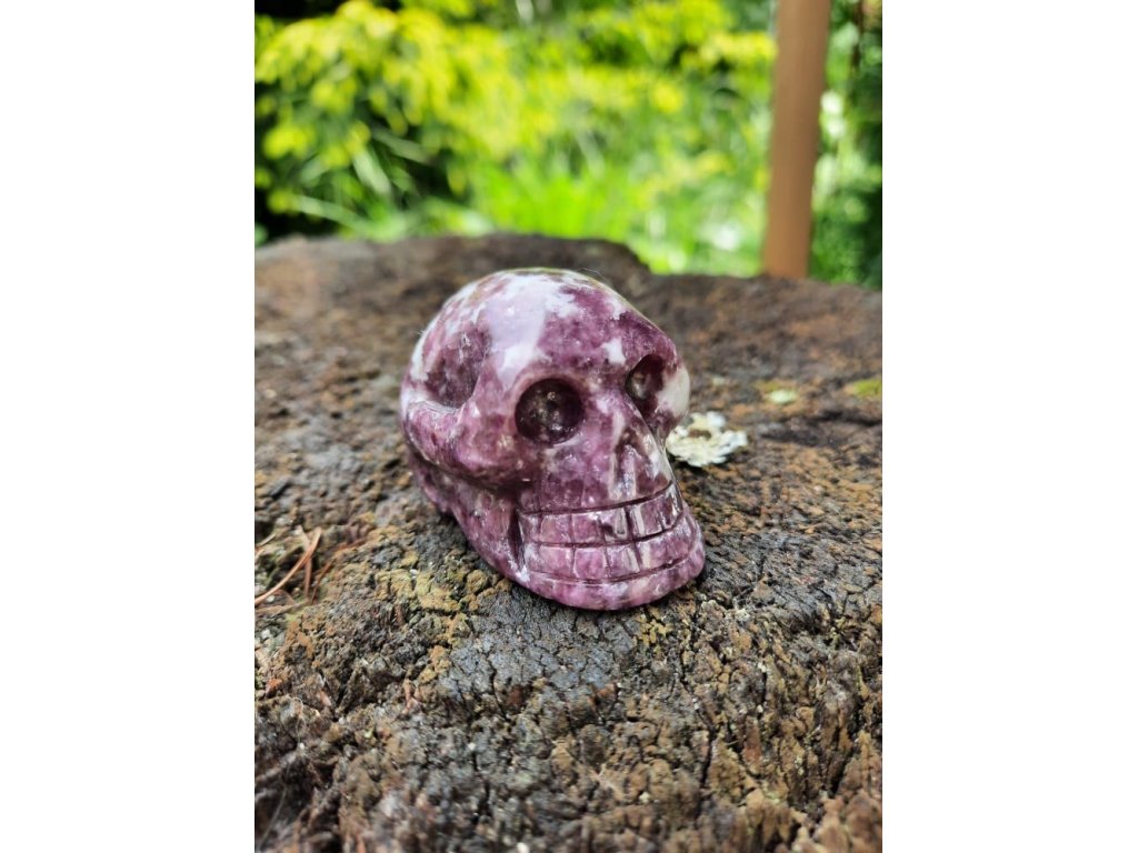 Skull  Lepidolite 4,5cm