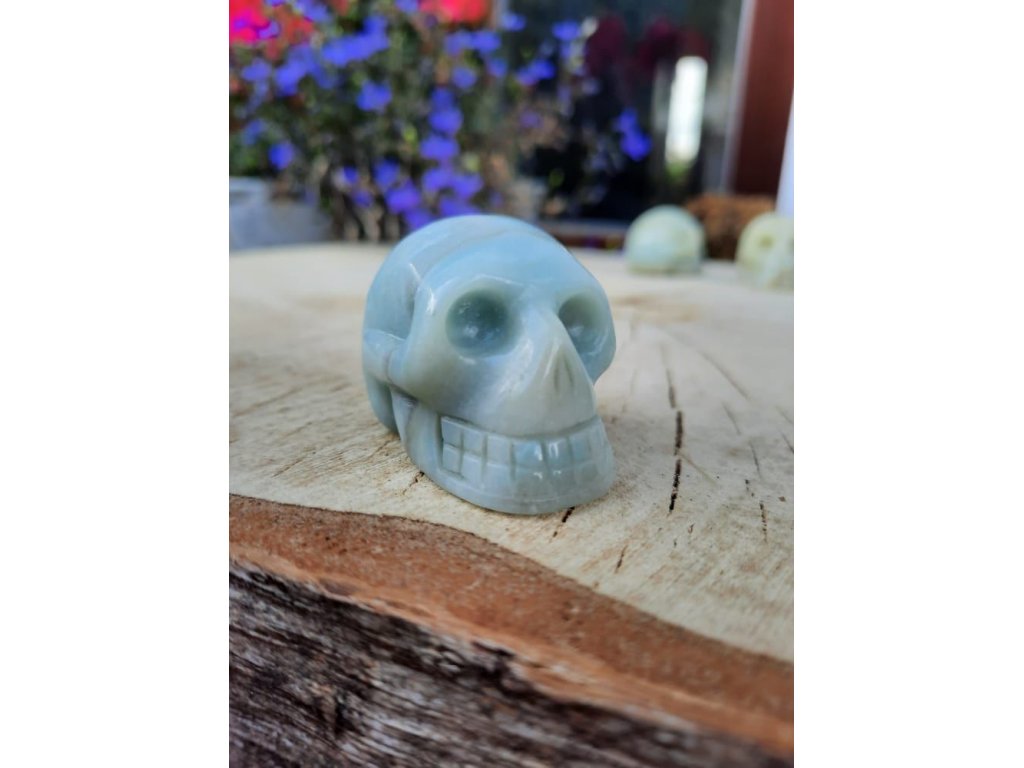 Skull Blue opal small one 3,5cm Rare