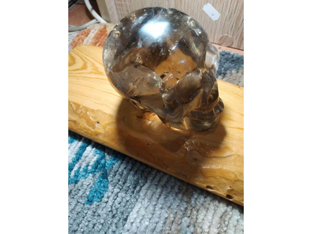 Skull Smokey quartz 10cm