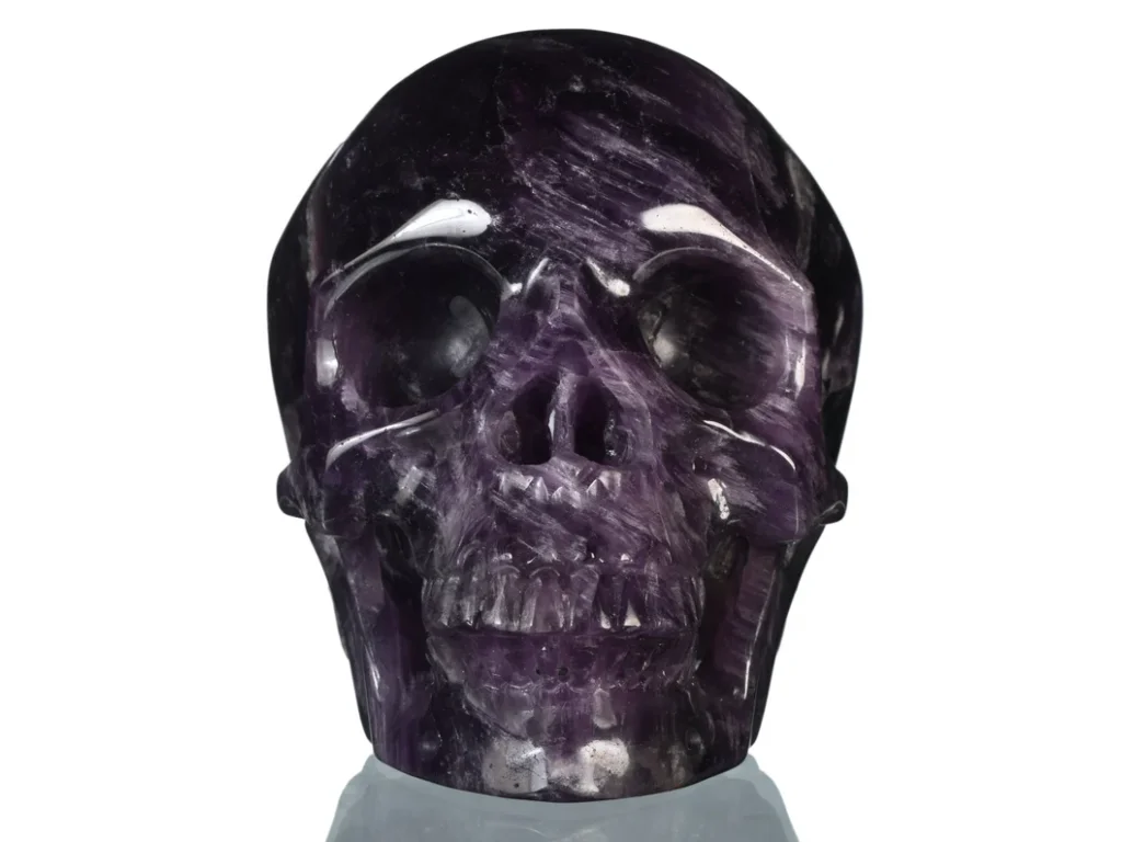 Socha lidské lebky temny Amethyst  Realistik 12cm extra