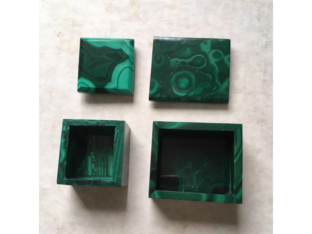 Malachite truhla 4cm