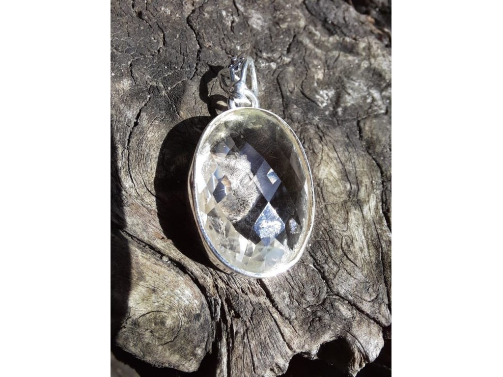 Silver Pendant Crystal 3cm