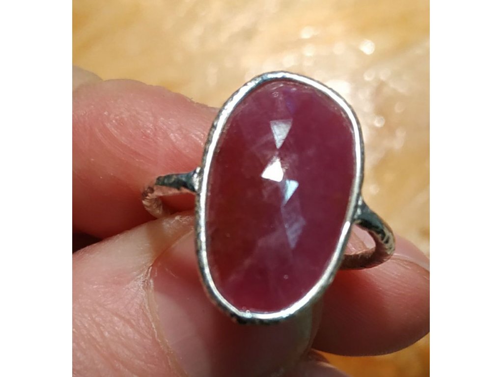 Silber Ring Rubin 2 cm