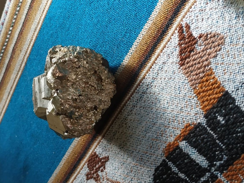 Pyrite drůze/druze 4cm