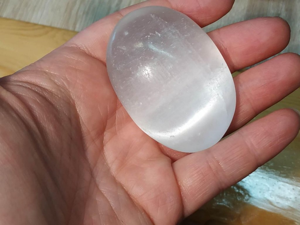Selenite Mydlo kámen/Soap Stone 6,5cm XL Jumbo