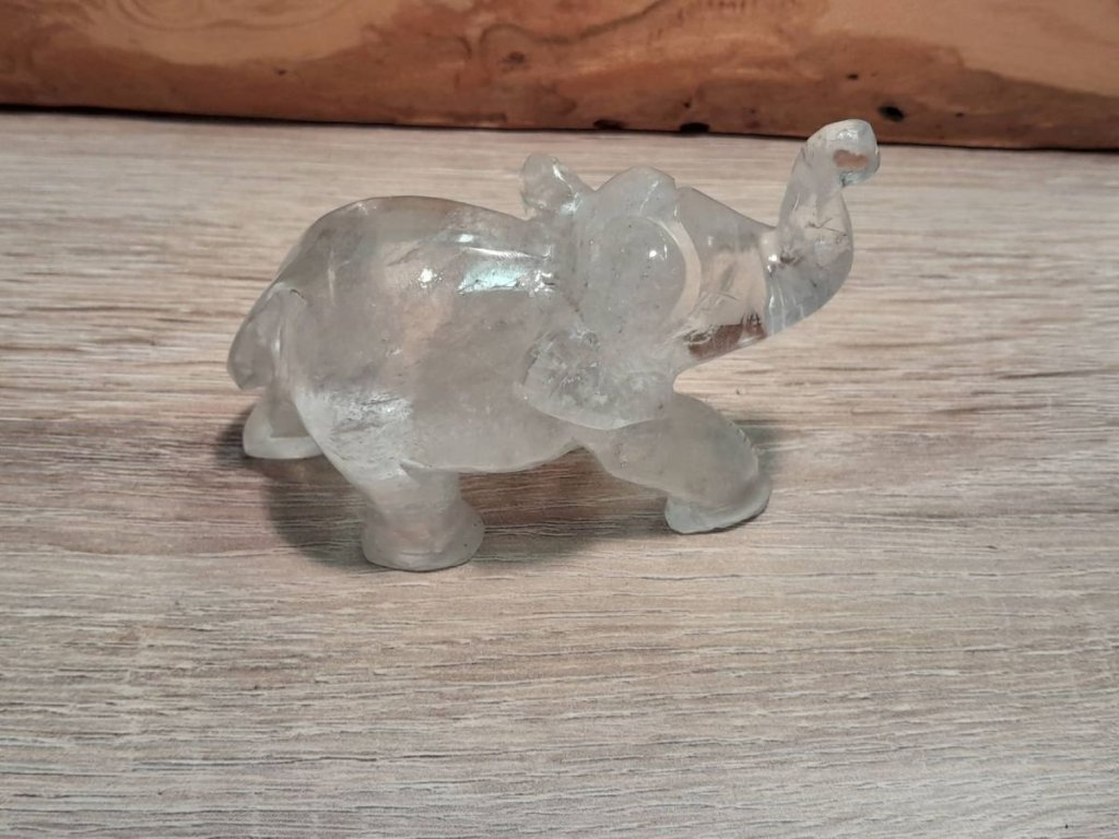 Elephant Crystal  9cm clear