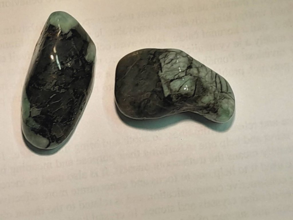 Smaragd/Emerald Tromlované/Tumble 4/4,5cm