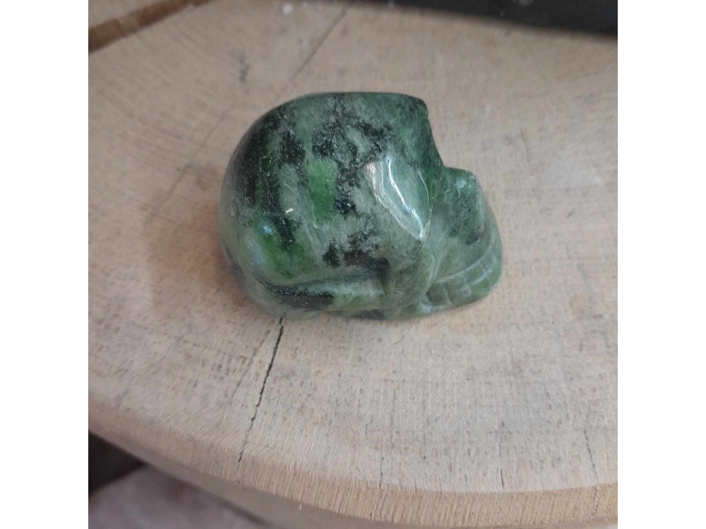 Socha lidské Lebka Olivin/Epidote Vzácný Vzácný 4cm  ⚝ ⚝