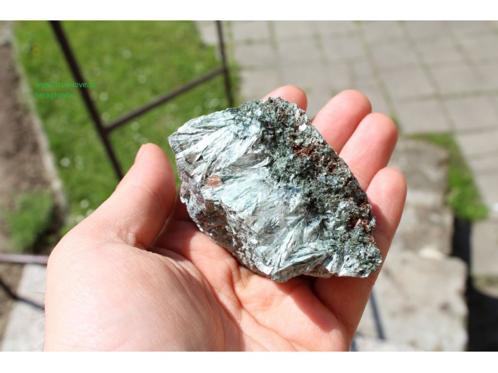 Very Raw Raw Seraphinite from Russia- 145g