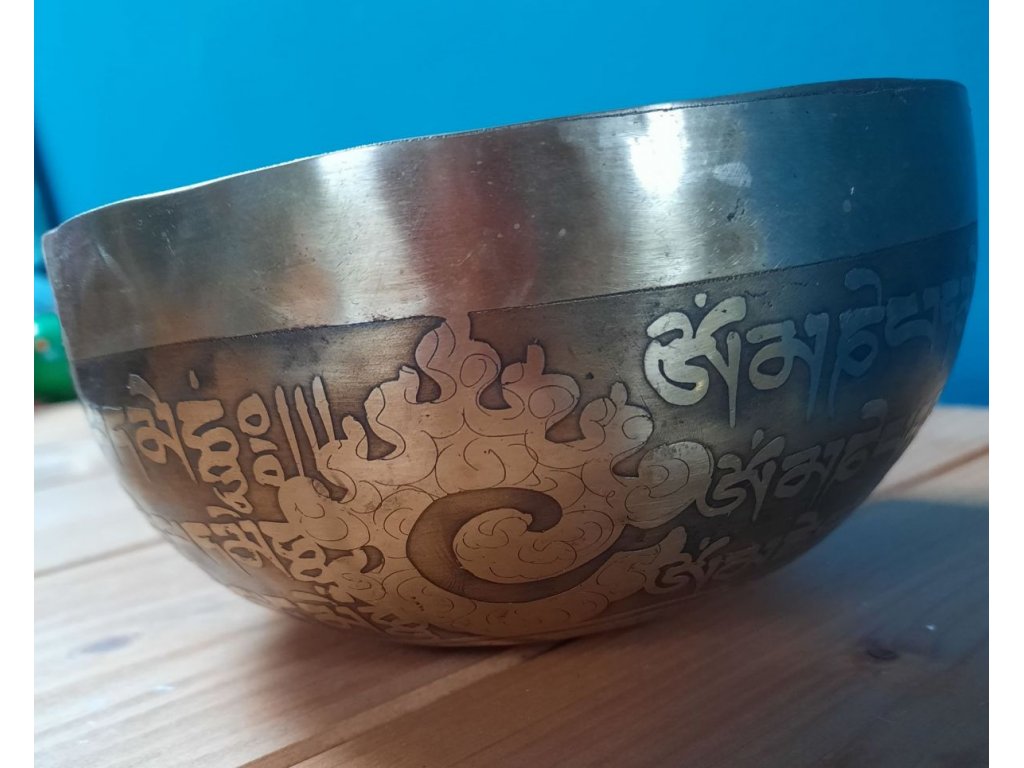 Tibetsky misa Mantra Om Mani Padma Hum (Singing Bowl) -14cm - Double Dorjee