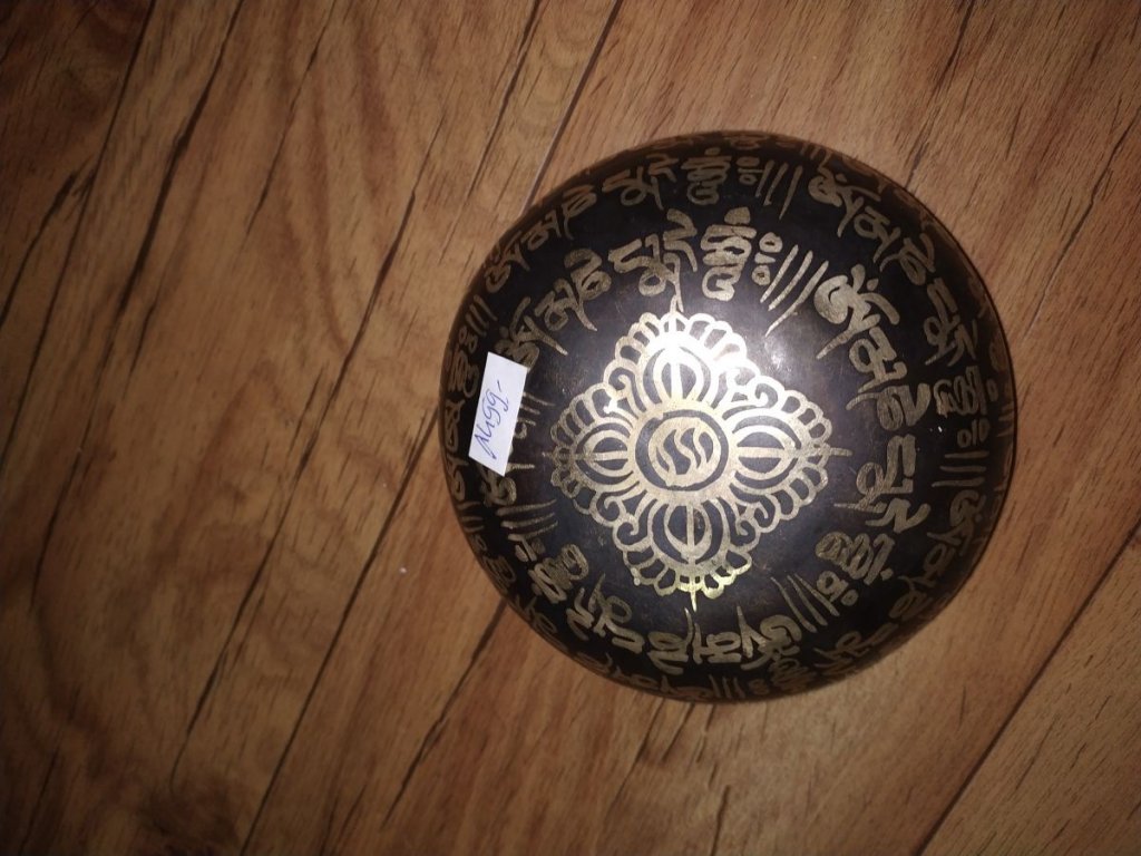 Tibetsky Misa/Singing Bowl/Klangschalen Mantra s Dva dordže-vadžra-/with mantra and double dorjee 11cm