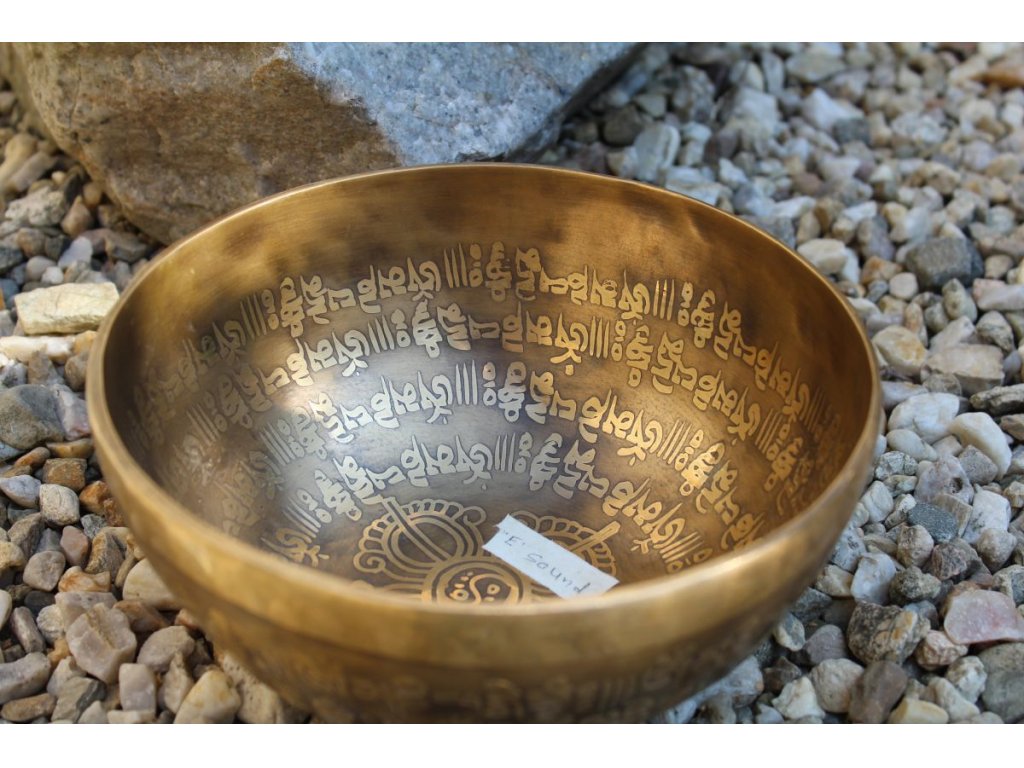 Tibetsky misa/Singing Bowl/Klangschalen Om Mani Padma hum Mantra 20cm