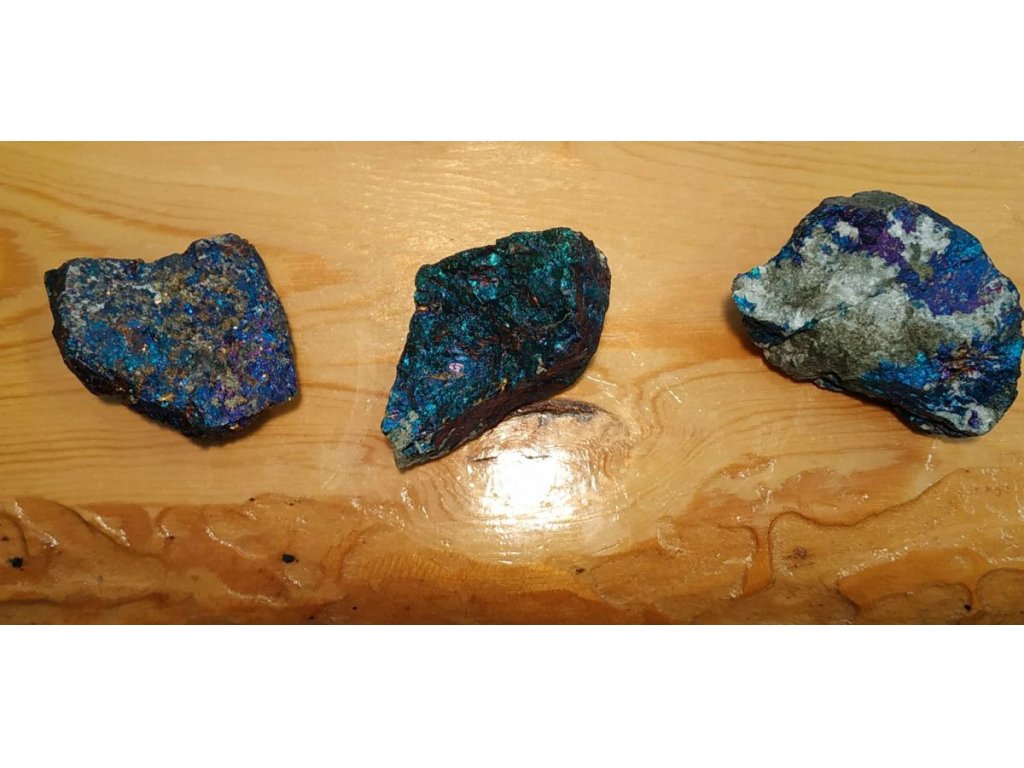 Unikatni Chalkopyrite - Mexico -maly/small 2-3cm