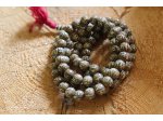 Muschel Malla/Shell Malla Om Mani Padma Hum 8mm