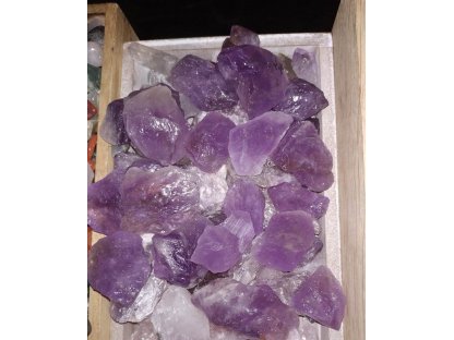 Amethyst surovy 4-5 cm