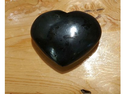 Černy Turmalin Srdce/Heart Black Tourmaline 6cm