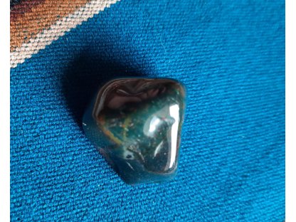 Bloodstone tumble 3cm 2