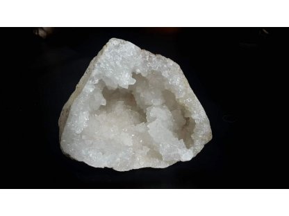 Křišťálová geoda 10-12cm-5 ks Velchoobchod baleny