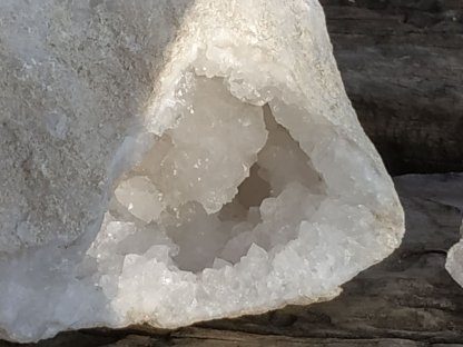 Crystal Rock geoda 19-22cm/5-7 inch