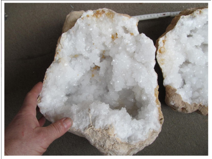 Křišťálová geoda extra velká /Crystal Geode Extra 30cm/23 kg!!! 2