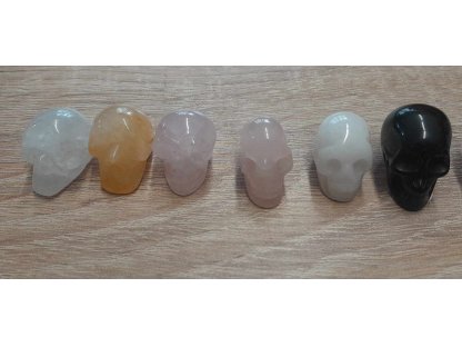 Skull  baby 2cm Obsidian,Crystal,Rosequartz,Aventurine different stone lot 5 pc