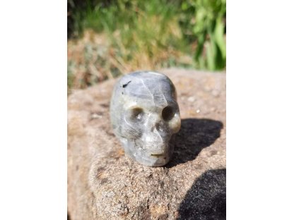 Skull labradorite Realistic,45mm,fine quality,Blue shinning 2