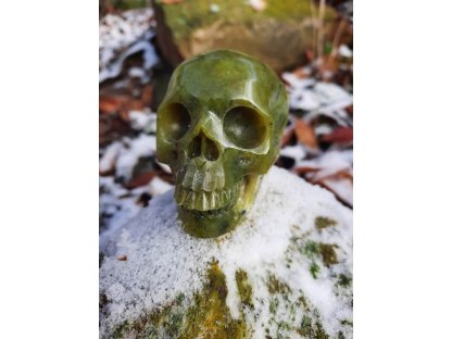 Lebka /Skull/Schädel Jadeid 6cm
