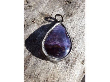 Přivešek/Pendant/Anhänger/ Sugilite maly,small 1.5 cm kov