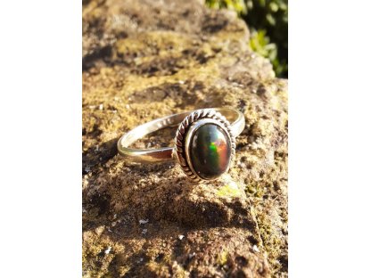Silver ring Black Opal 2cm