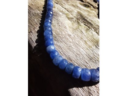 Safír náhrdelník kulatý 4-5 mm/45 cm/Necklace Sapphire small beads