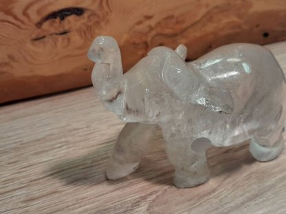Elephant Crystal  9cm clear 2