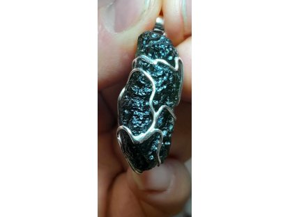 Vltavín střibro přívěšek/Moldavite pendant 3,5cm