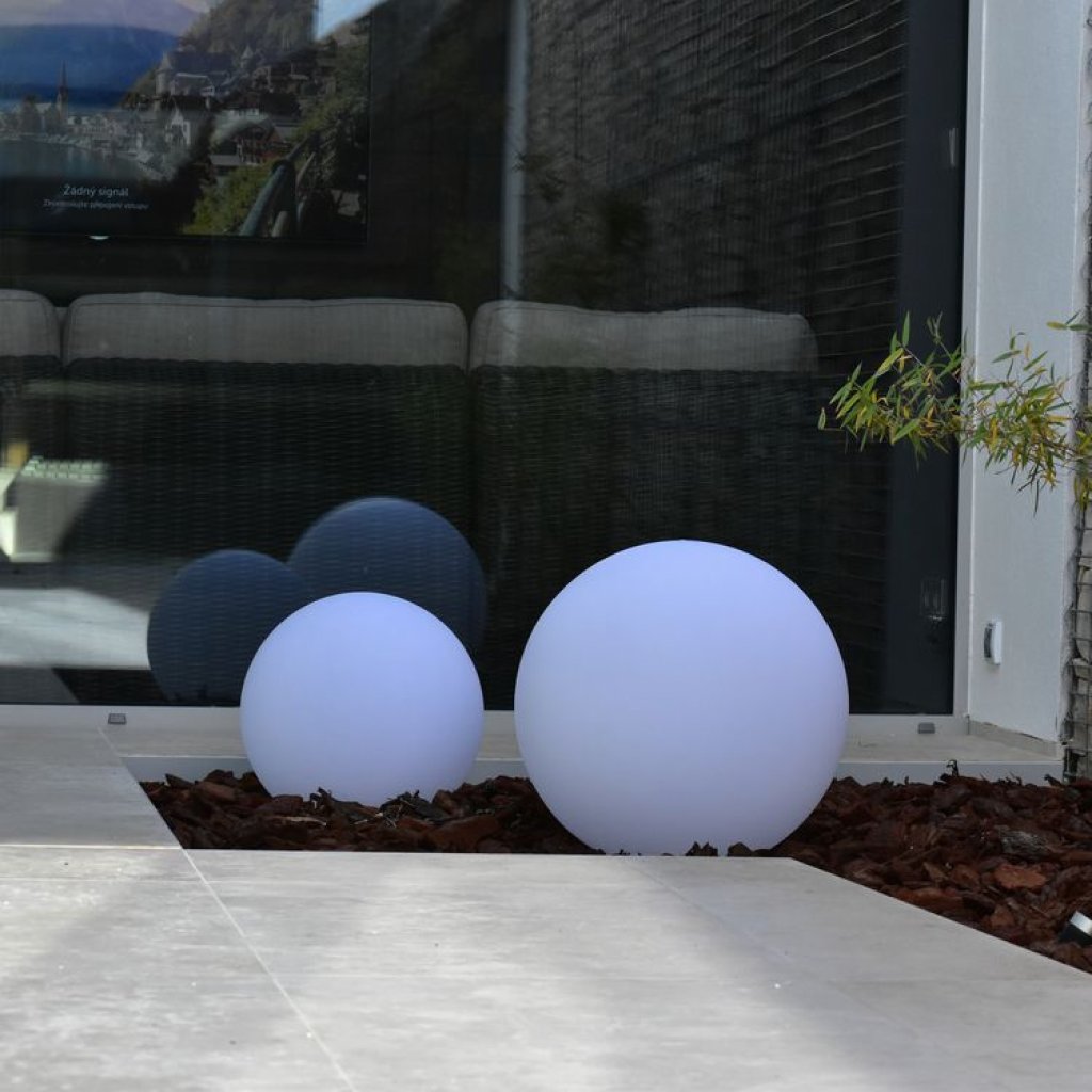 ROUND 50cm, venkovní svítící koule s RGB LED 4W, 12V, dálkový ovladač, Garden Lights
