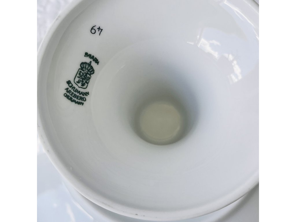 Nástolec.  9 cm x 19 cm. Schuman. Německo.
