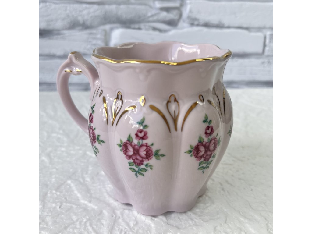 Hrnek růžový porcelán. 300 ml.