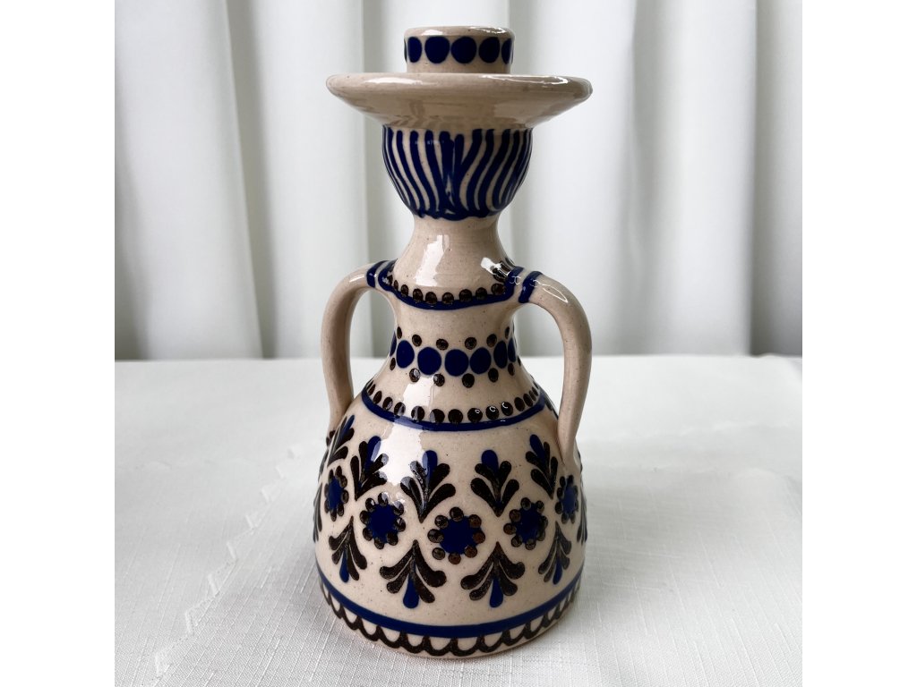 Svícen. Keramika. 18.5 cm. 
