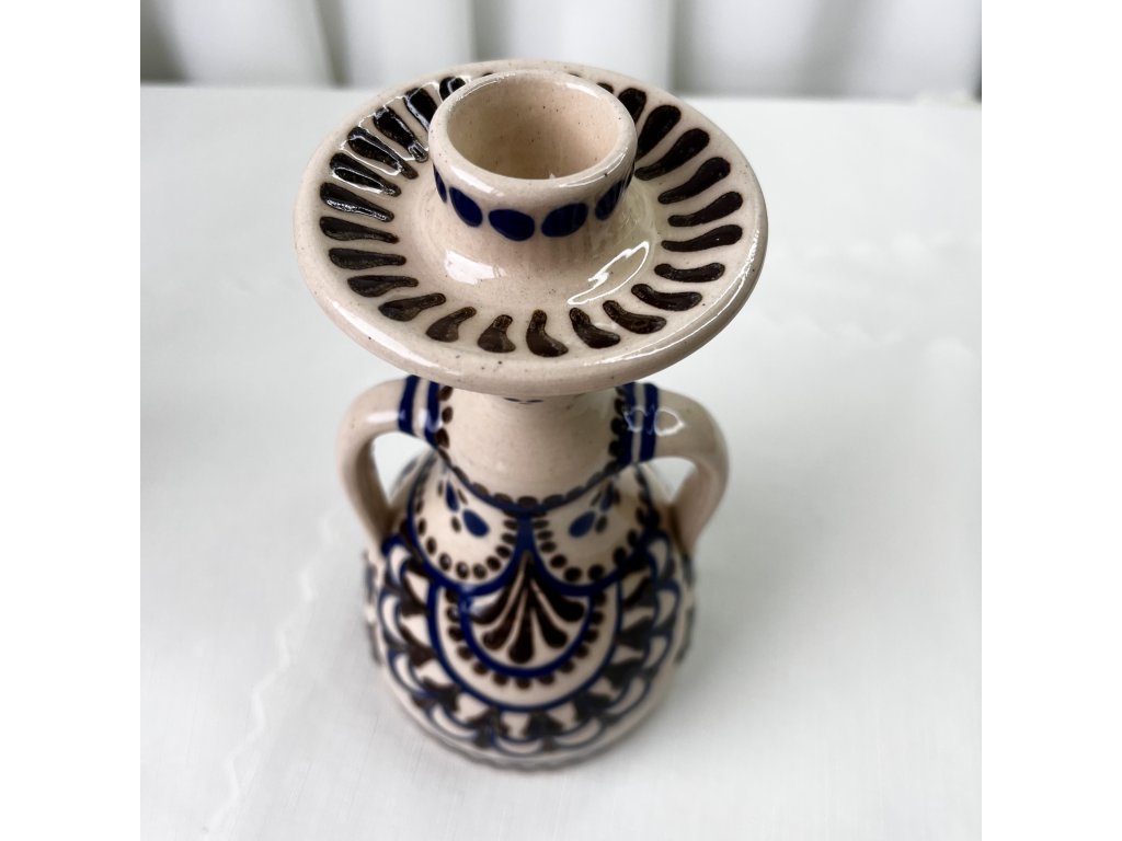 Svícen. Keramika. 18.5 cm. 