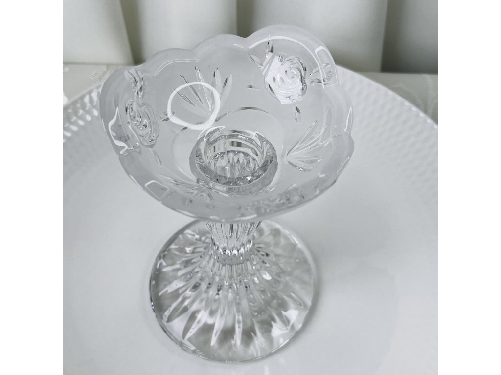 Svícen křišťálový.  14 cm.