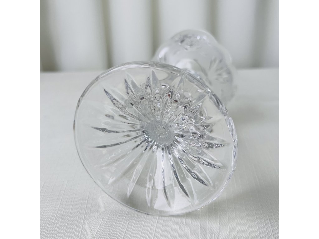 Svícen křišťálový.  14 cm.
