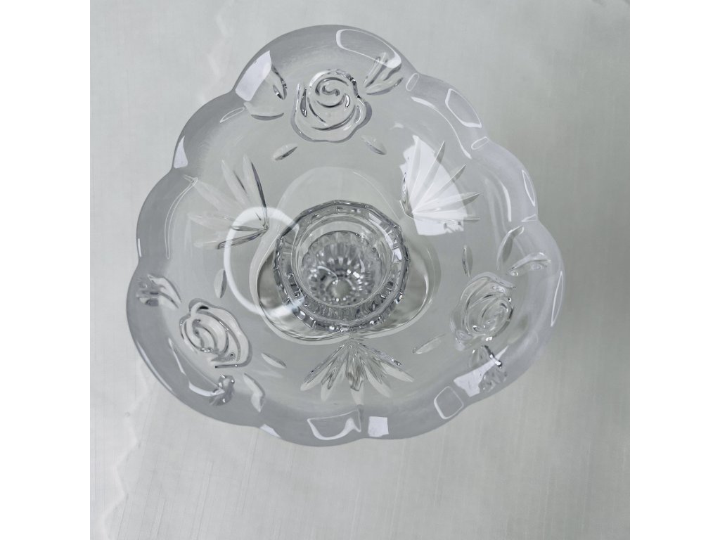 Svícen křišťálový.  14 cm.